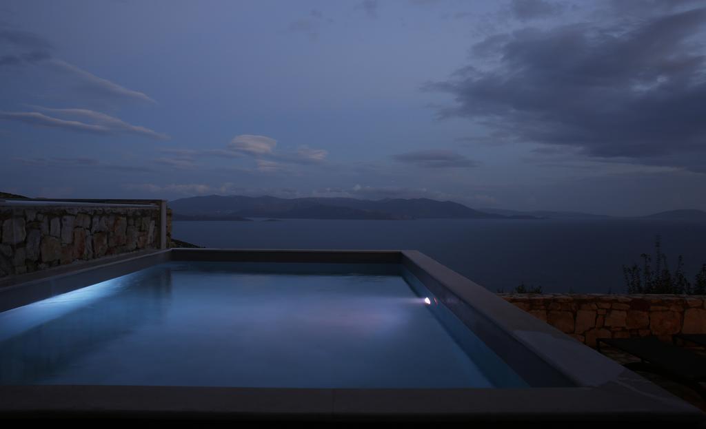 Seaview Maisonette Schinias Exterior photo
